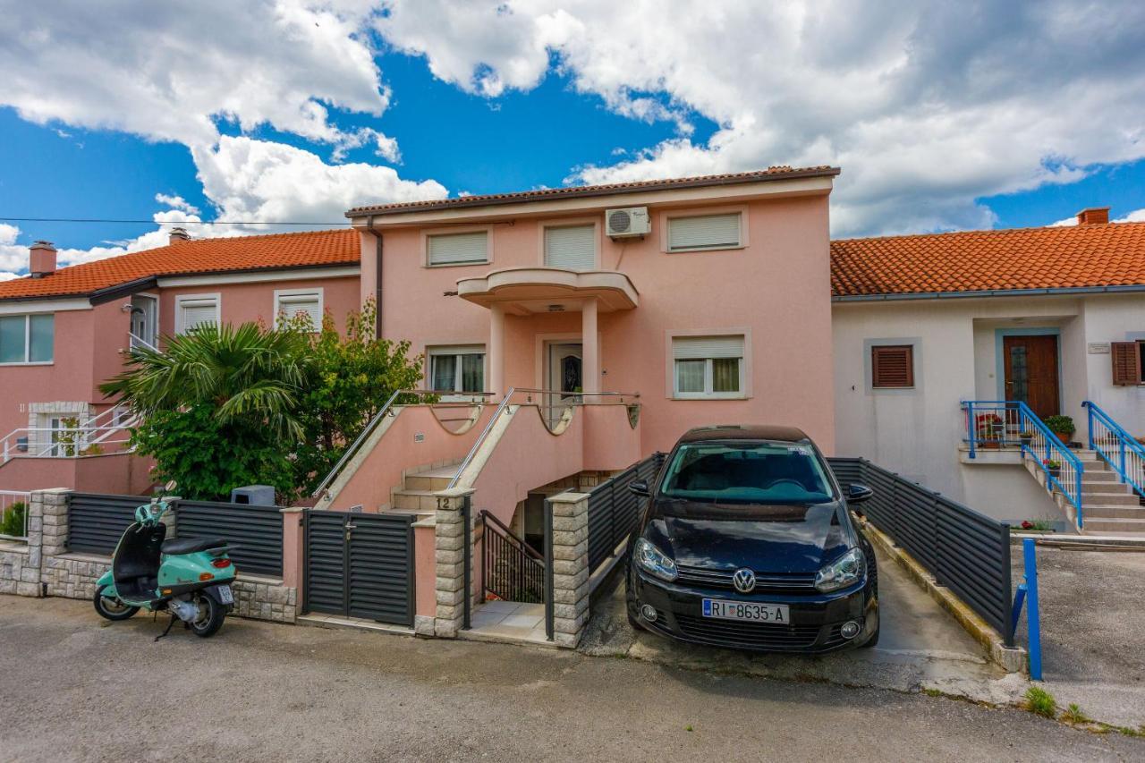 Apartments Hana Crikvenica Bagian luar foto